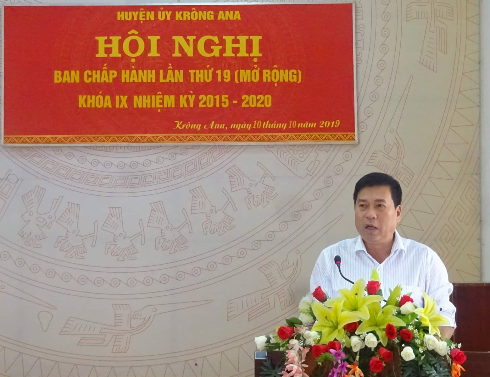 Hội nghị Ban chấp hành Đảng bộ huyện Krông Ana lần thứ 19 - khóa IX nhiệm kỳ 2015 – 2020 (mở rộng)