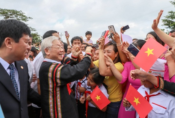 Tổng Bí thư, Chủ tịch nước Nguyễn Phú Trọng dự Ngày hội Đại đoàn kết toàn dân tộc tại xã Dur Kmăl, huyện Krông Ana